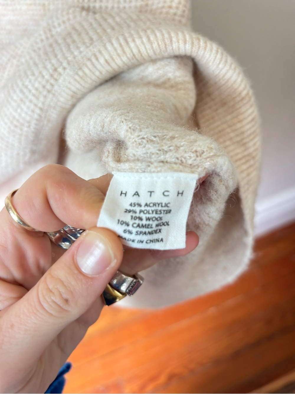 Hatch Camel Wool Blend Hooded Sweater Oatmeal V Neck Knit Pullover Size 2 luxury - Picture 5 of 5